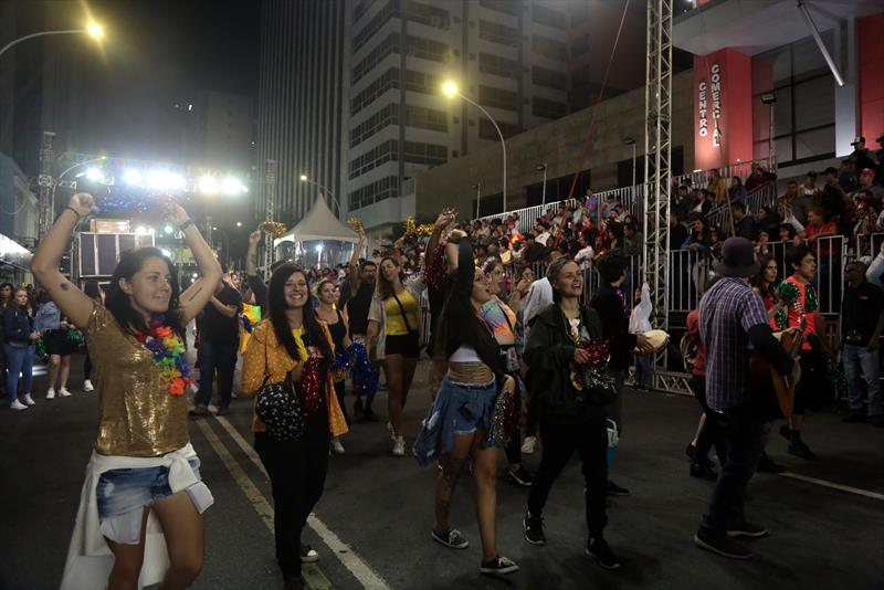 Carnaval de Curitiba tem blocos para todos os gostos e idades.
Foto: Cido Marques