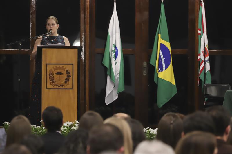 Formatura de médicos residentes dos programas SMS-FEAS.
Participaram do evento, a Secretária de Saúde, Beatriz Batisttella Nadas, o Diretor da FEAS, Sezifredo Paz e representantes da Saúde.
Curitiba, 24/02/2023.
Foto: José Fernando Ogura/SMCS.
