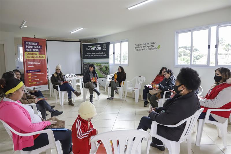 Ação da políticas para as mulheres no escritório da Caximba. Foto: Hully Paiva/SMCS