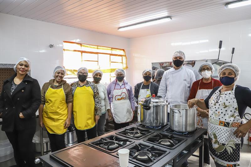 Alunos das Escolas de Segurança Alimentar. Foto: Hully Paiva/SMCS