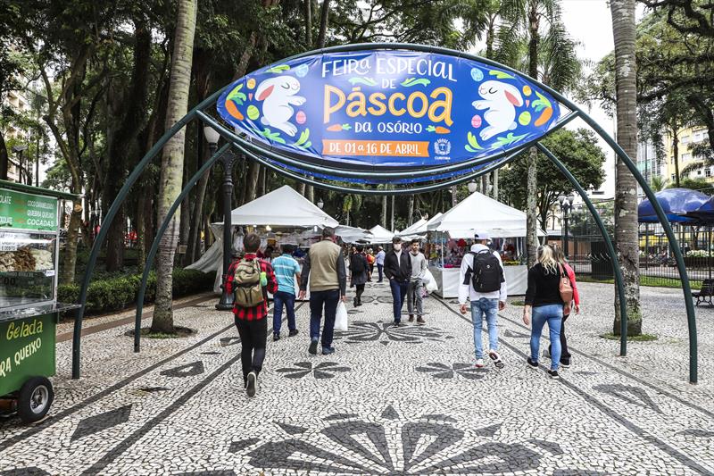 Feira de Páscoa começa nesta quarta (29) nas praças Osório e Santos Andrade  - RIC Mais