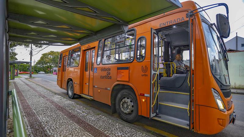 Linhas de ônibus do Umbará terão alteração de trajeto e integração temporal. 
Foto: Daniel Castellano / SMCS