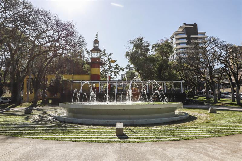 Praça Da Espanha Curitiba : O que fazer em Curitiba: 30 atrações ...