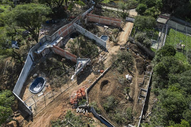 Obras dos novos recintos de felinos no Zoológico. Curitiba, 22/05/2023. Foto: Pedro Ribas/SMCS