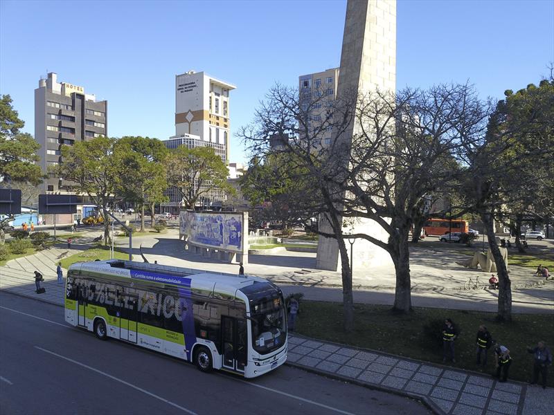 Lançamento dos testes com ônibus elétricos da Marcopolo.
Curitiba, 28/06/2023.
Foto: José Fernando Ogura/SMCS.