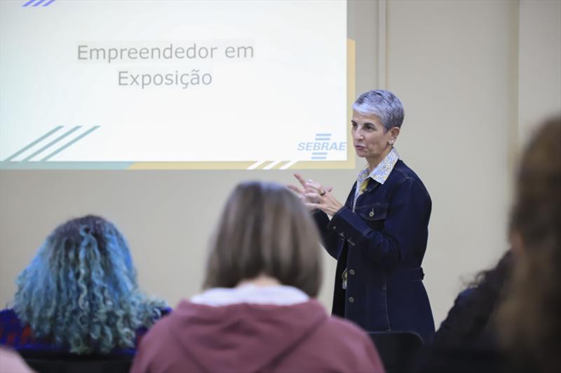 Rua da Cidadania do Boqueirão, promove a palestra Empreendedor em Exposição.
Curitiba, 11/07/2023.
Foto: José Fernando Ogura/SMCS.
