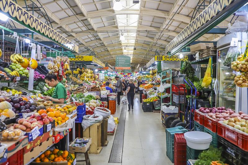 Mercado Municipal de Curitiba celebra 65 anos de tradição e com ...