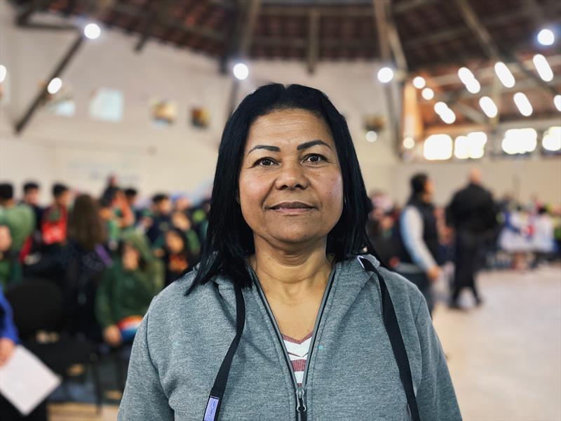 A estudante do EJA Izabel Cristina Gonçalves, de 55 anos, comentou sobre sua experiência.
Foto: Divulgação