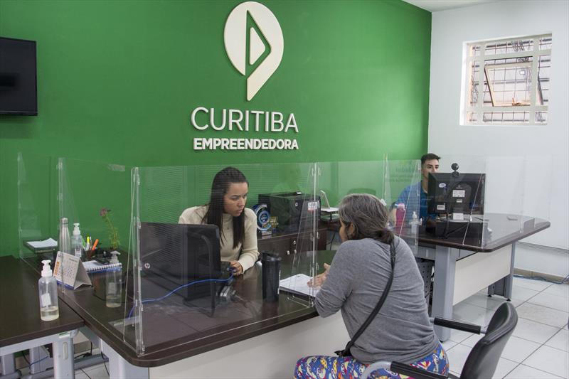 Espaços Empreendedor de Curitiba cadastram MEIs para terem a Prefeitura como cliente.
Foto: Levy Ferreira/SMCS