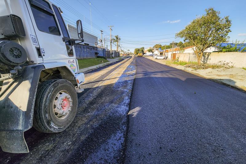 Obras de pavimentação da Rua Diogo Mugiatti, no Boqueirão. Curitiba, 29/08/2023. Foto: Pedro Ribas/SMCS