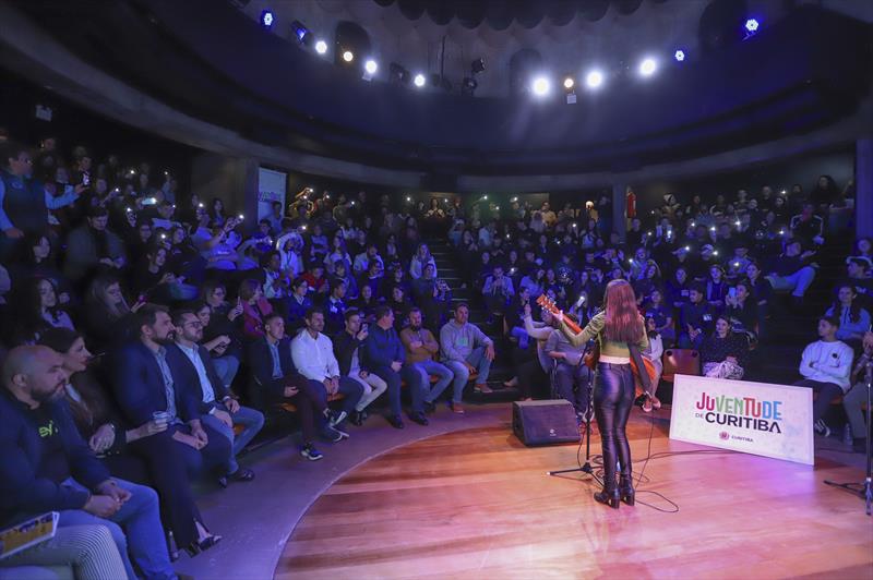 Evento Juventude de Curitiba realizado pela SMELJ no teatro Paiol  - Curitiba, 31/08/2023 - Foto: Daniel Castellano / SMCS