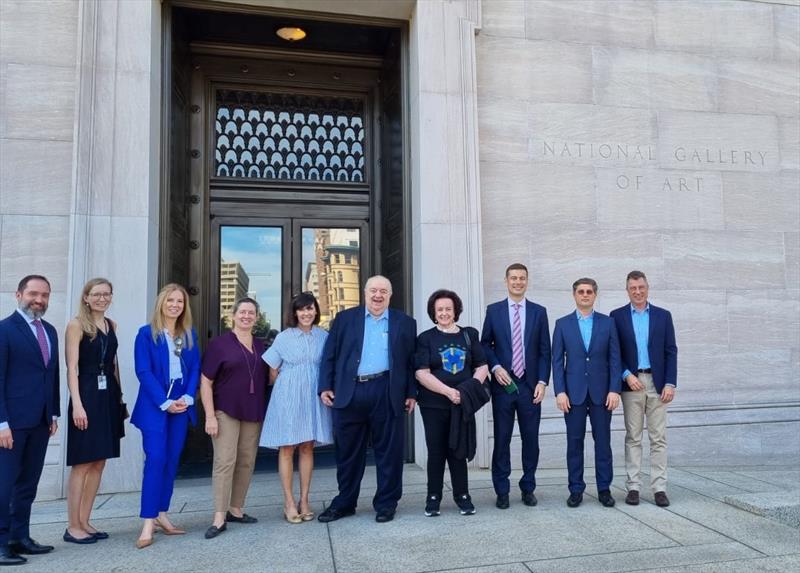 Prefeito Rafael Greca, primeira-dama, Margarita Sansone, e comitiva visitam a National Gallery of Art, em Washington, DC (EUA). Foto: Divulgação