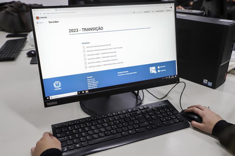 Transição e mudança de área na enfermagem: servidores da Prefeitura de Curitiba já podem entregar documentos.
Foto: Hully Paiva/SMCS