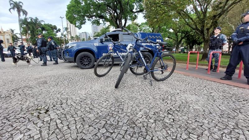 Em primeiro dia de operação, Guarda Municipal de Curitiba faz cinco prisões na área central. 
Foto: Guarda Municipal de Curitiba 