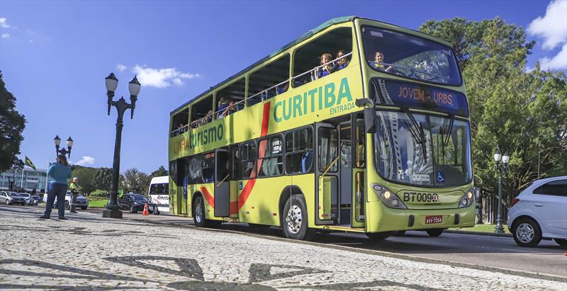 Linha Turismo de Curitiba terá tarifa a R$ 6 durante a Primavera.
Foto: José Fernando Ogura/SMCS. 