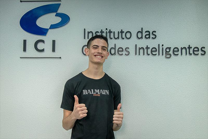 Moisés Antunes Porto, 17 anos, fez parte da terceira turma do 1º Empregotech.
Foto: Sandra Lima