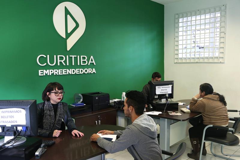 O Curitiba Empreendedora conta com 9 espaços empreendedor, que são a porta de entrada aos 210 mil Microempreendedores Individuais (MEIs). 
Foto: Luiz Costa /SMCS