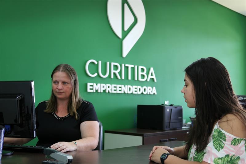 O Curitiba Empreendedora conta com 9 espaços empreendedor, que são a porta de entrada aos 210 mil Microempreendedores Individuais (MEIs). 
Foto: Luiz Costa /SMCS.