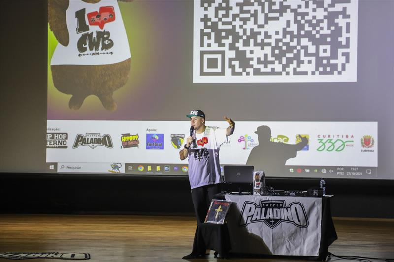 Lançamento do videoclipe I Love CWB, do rapper Paladino no Teatro da Vila -  Curitiba, 27/10/2023 - Foto: Daniel Castellano / SMCS