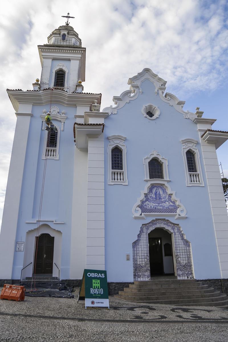 Obras de restauro da fachada da Igreja do Rosário, no Centro Histórico, parte do programa Rosto da Cidade. Curitiba, 06/08/2019. Foto: Pedro Ribas/SMCS