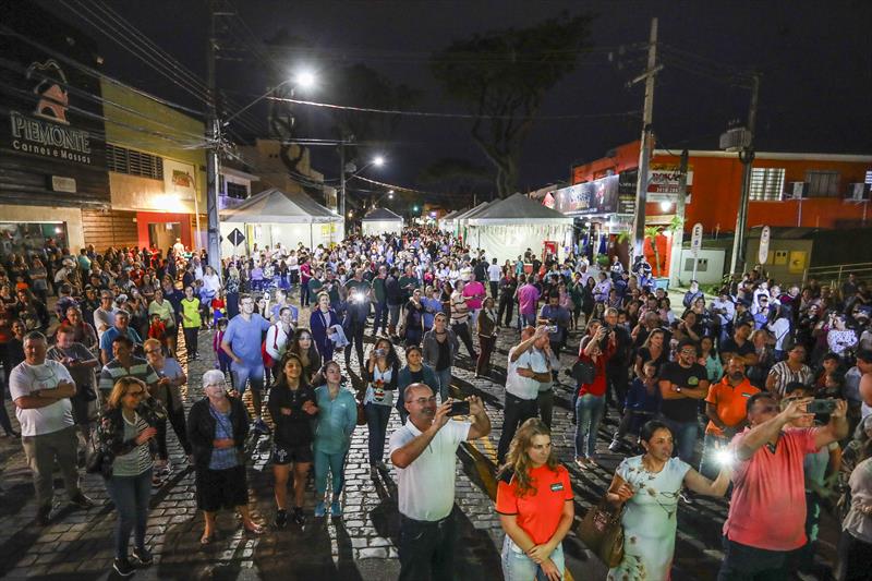 Traicional festa em Curitiba celebra 145 anos da imigração italiana em Santa Felicidade. - Foto: Daniel Castellano / SMCS