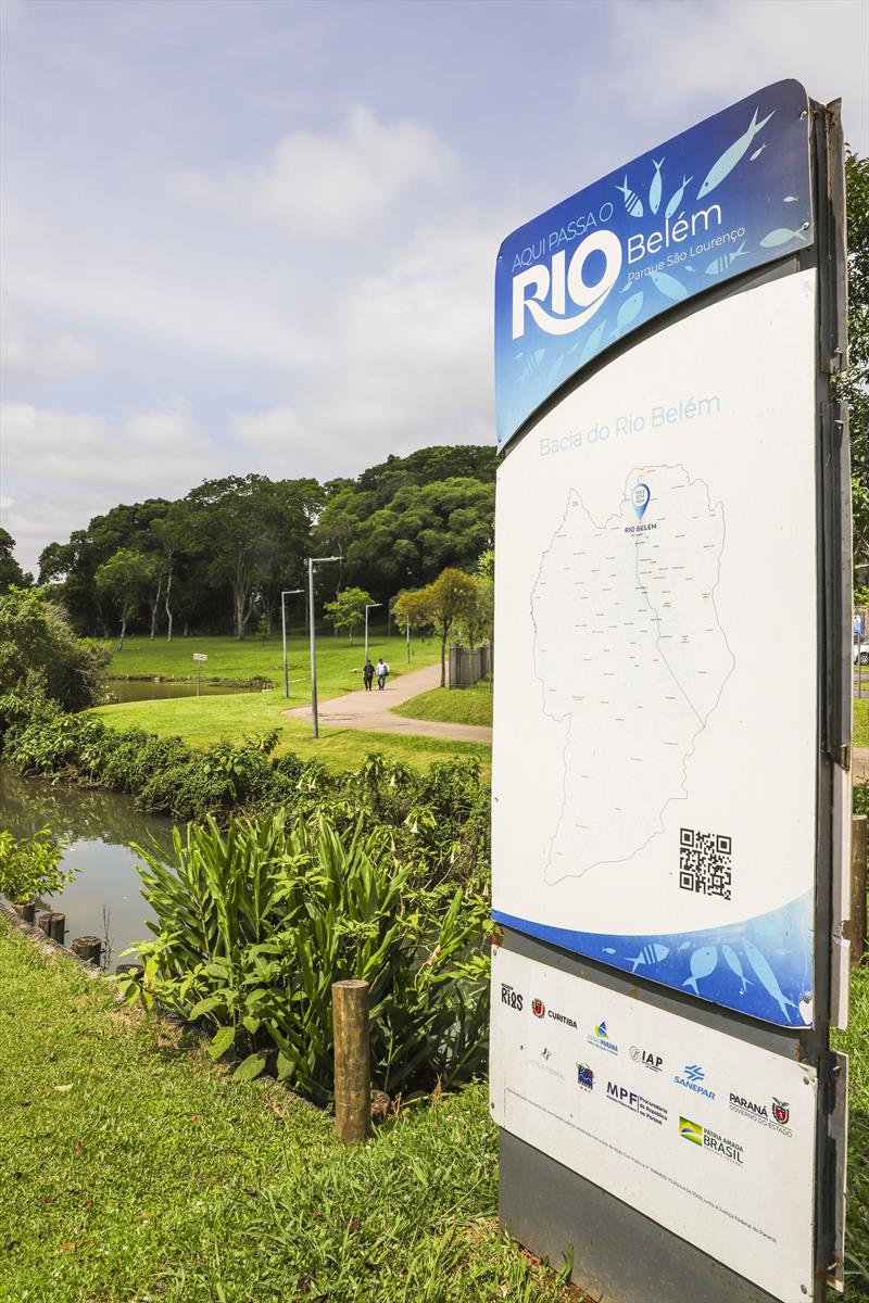 Início da dragagem no lago do Parque São Lourenço. Curitiba, 21/11/2023. Foto: Hully Paiva/SMCS