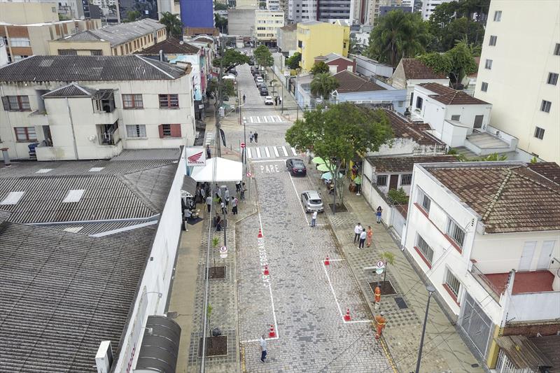 Mercado de Natal na Prudente de Morais promete agitar o sábado.
Foto: José Fernando Ogura/SMCS