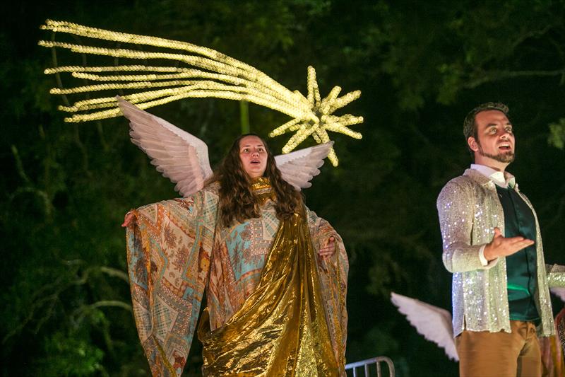 Espetáculo no Parque Barigui em Curitiba celebra a paz e a emoção dos encontros. Curitiba, 26/11/2023. Foto: Pedro Ribas/SMCS