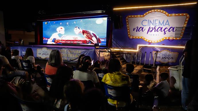 Praças de Curitiba recebem sessões de cinema gratuitas no mês dos 330 anos.
Foto: Divulgação