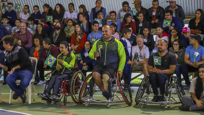 Peneira paralímpica procura novos talentos do paradesporto em Curitiba. - Foto: Daniel Castellano / SMCS