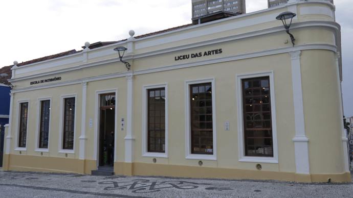Escola do Patrimônio de Curitiba abre inscrições para curso de conservação de obras em papel. Foto: Ricardo Marajó/SMCS