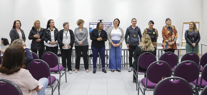 Casa da Mulher Brasileira capacita funcionários para atendimento