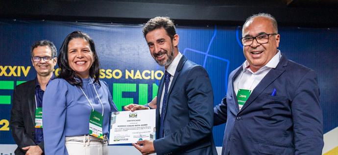 Auditores fiscais de Curitiba recebem prêmio nacional