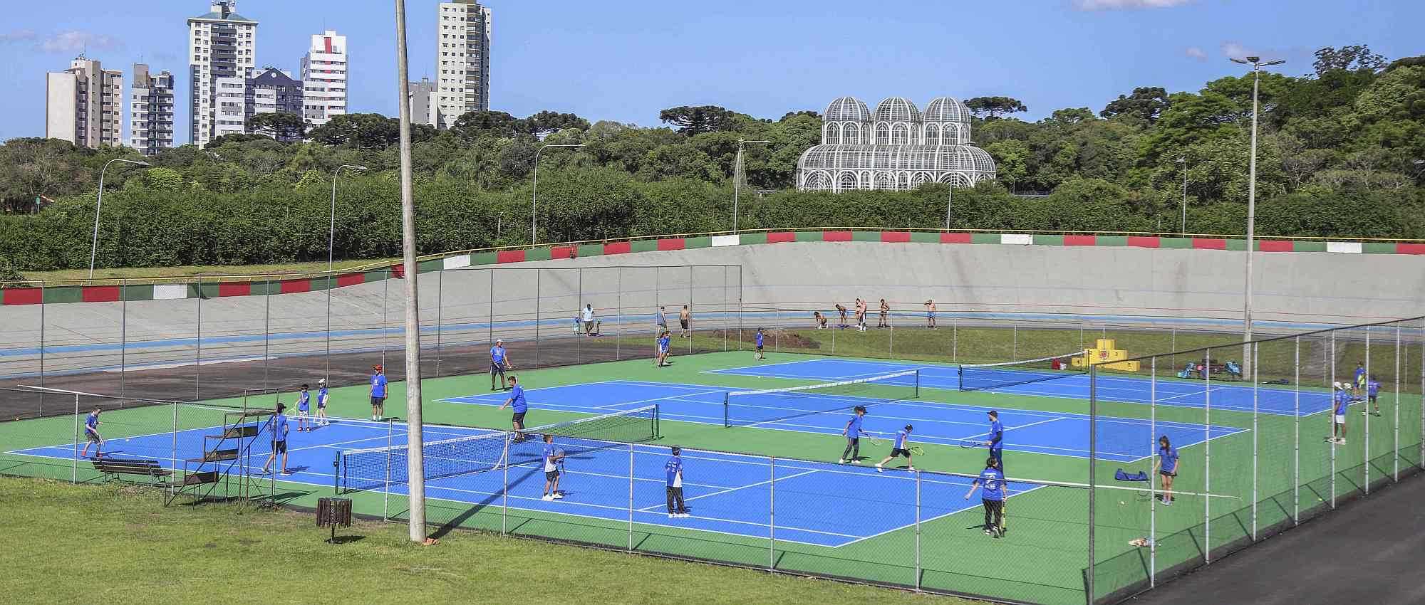 Treinamento Futebol Americano Feminino - Prefeitura de Curitiba